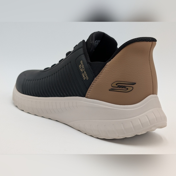 BOBS By Skechers™ Sz 12 Hands Free Slip-On Blk Sneaker Comfort Sole Heel Pillow - Picture 4 of 17